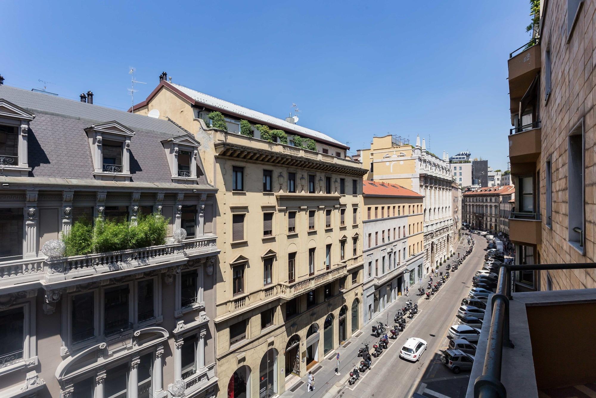 Aparthotel Durini Milano Exteriör bild